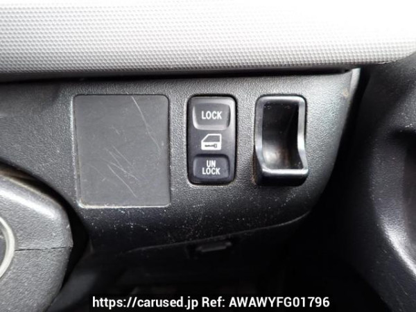 Used 2005 AT toyota hiace-van KDH200V Image[25]