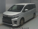 Toyota Voxy ZRR80W