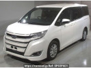 Toyota Noah ZWR80G
