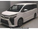 Toyota Voxy ZRR80W