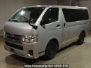 Toyota Regiusace Van KDH201V