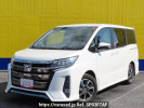 Toyota Noah ZRR80W