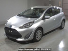 Toyota Aqua NHP10