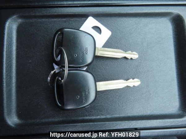 Used 2003 AT toyota wish ZNE10G Image[25]