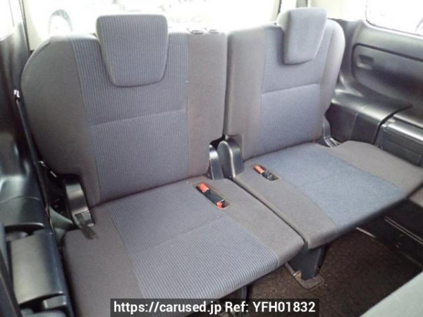 Used 2014 AT toyota noah ZRR80G Image[16]