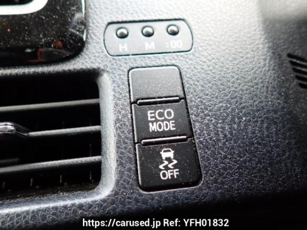 Used 2014 AT toyota noah ZRR80G Image[27]