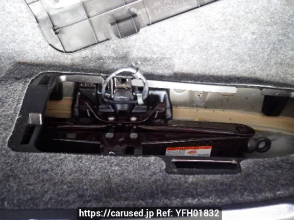 Used 2014 AT toyota noah ZRR80G Image[49]