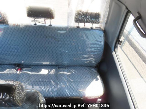 Used 2004 AT toyota hiace-commuter TRH124B Image[18]