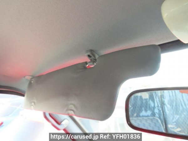 Used 2004 AT toyota hiace-commuter TRH124B Image[19]