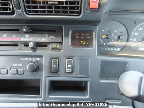 Used 2004 AT toyota hiace-commuter TRH124B Image[25]