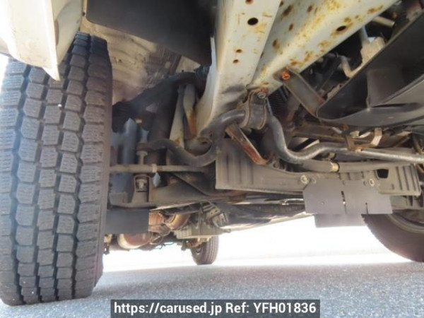 Used 2004 AT toyota hiace-commuter TRH124B Image[40]