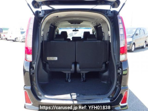 Used 2014 AT toyota noah ZRR80W Image[6]