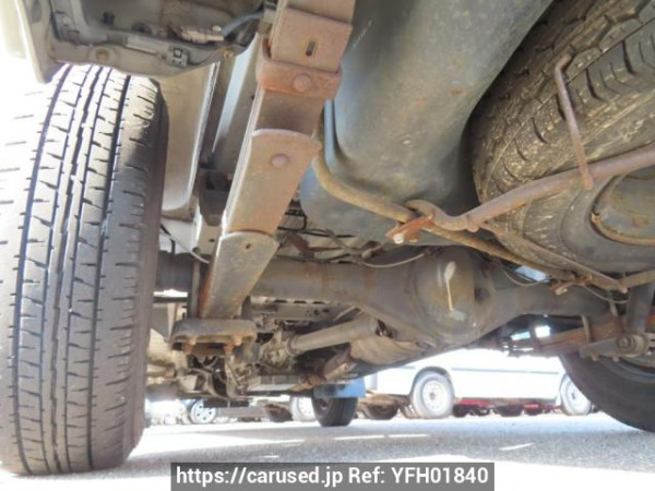 Used 2001 AT toyota hiace-van RZH112V Image[38]