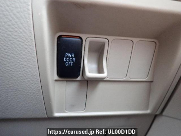 Used 2005 AT toyota raum NCZ20 Image[22]