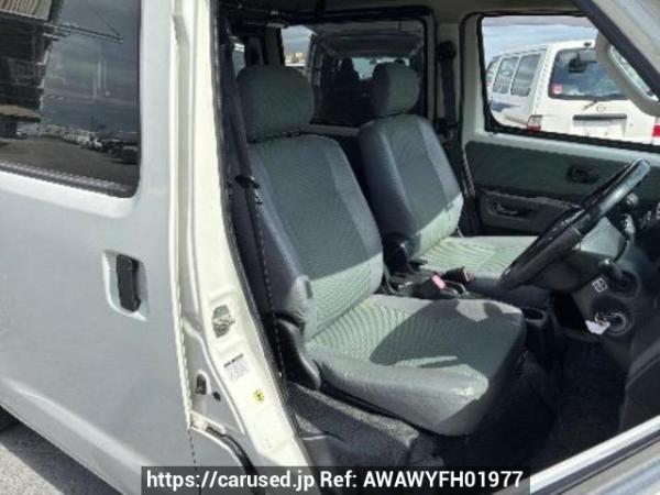 Used 2017 AT toyota townace-van S402M Image[11]