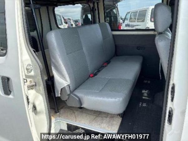 Used 2017 AT toyota townace-van S402M Image[13]