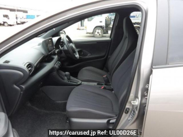 Used 2024 AT toyota yaris KSP210 Image[12]