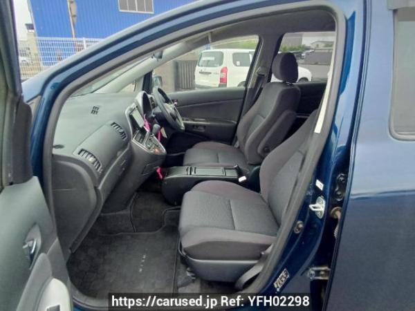 Used 2004 AT toyota wish ZNE10G Image[14]