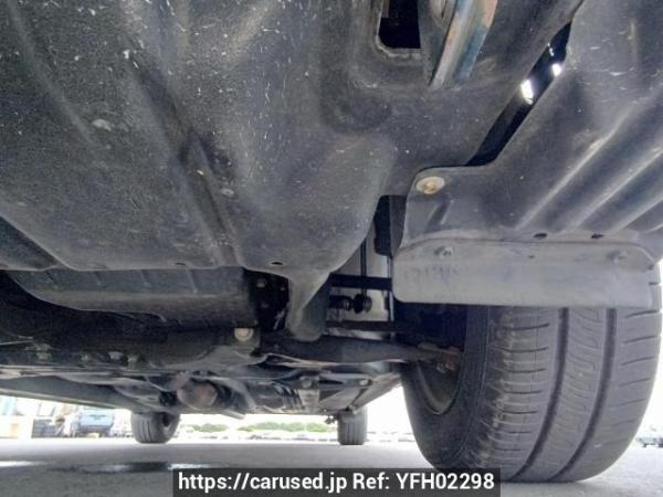 Used 2004 AT toyota wish ZNE10G Image[32]