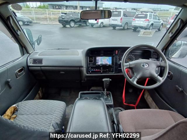 Buy Used 2001 Toyota Hiace Wagon RZH111G (YFH02299) - Carused.jp