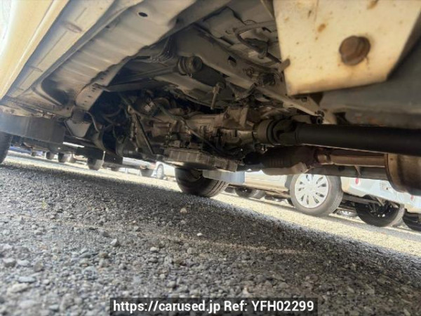 Used 2001 AT toyota hiace-wagon RZH111G Image[19]