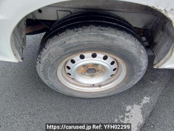 Used 2001 AT toyota hiace-wagon RZH111G Image[28]