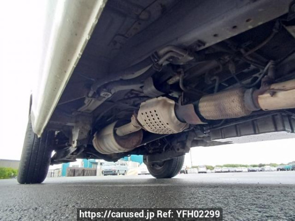 Used 2001 AT toyota hiace-wagon RZH111G Image[34]