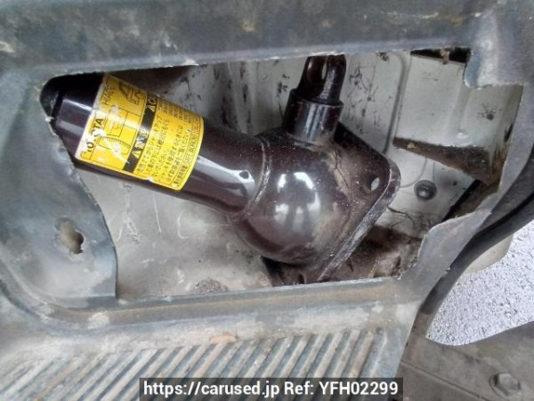 Used 2001 AT toyota hiace-wagon RZH111G Image[40]