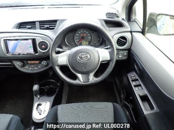 Used 2012 AT toyota vitz NSP130 Image[16]