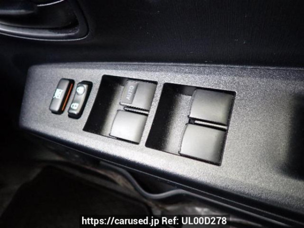 Used 2012 AT toyota vitz NSP130 Image[25]