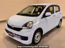 Daihatsu Mira e:S LA300S