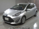 Toyota Aqua NHP10
