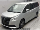 Toyota Noah ZRR80G