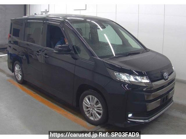 2023 Toyota Noah ZWR90W