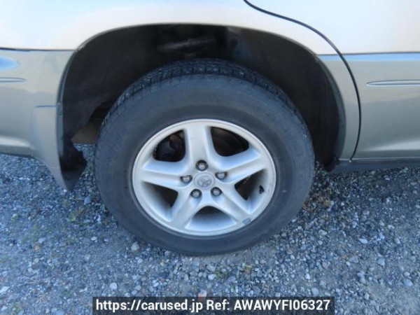 Used 2000 AT toyota harrier SXU10W Image[32]
