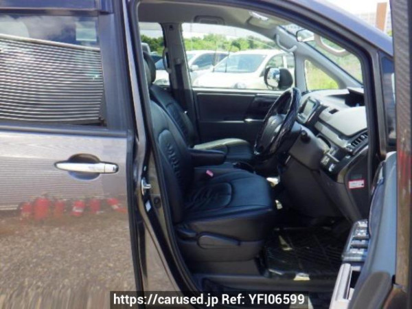 Used 2010 AT toyota noah ZRR70G Image[11]
