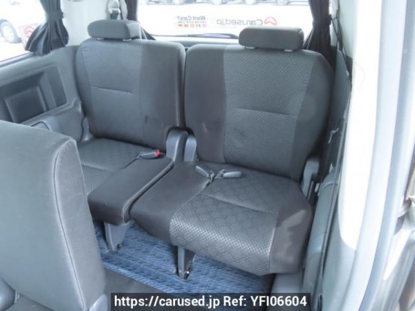 Used 2007 AT toyota noah ZRR75W Image[21]