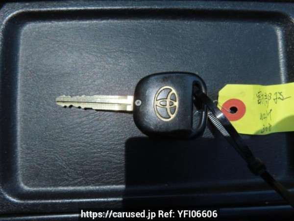 Used 2005 AT toyota wish ZNE10G Image[31]
