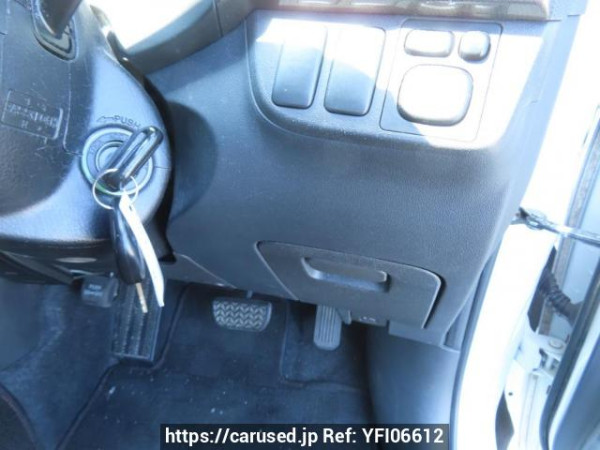 Used 2005 AT toyota wish ZNE10G Image[30]