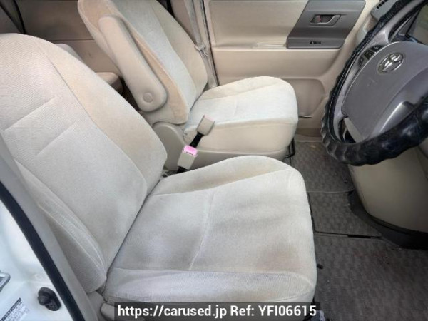 Used 2010 AT toyota noah ZRR70G Image[10]