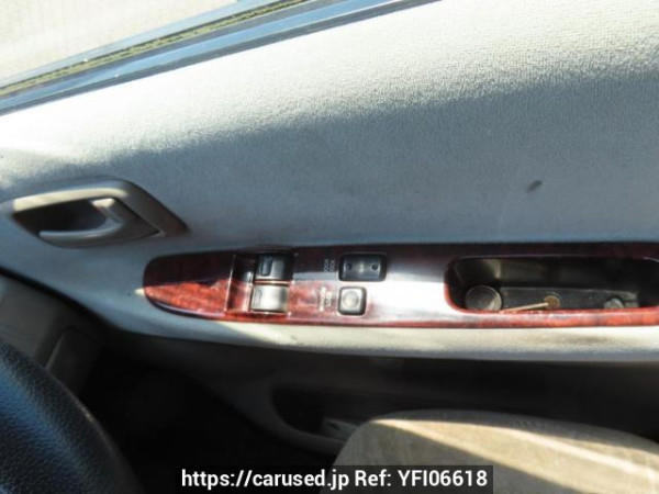 Used 1999 AT toyota hiace-regius RCH41W Image[24]