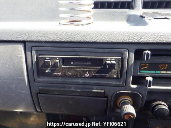 Used 1987 MT mitsubishi canter FE305BD Image[18]