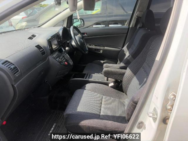 Used 2004 AT toyota wish ZNE10G Image[9]