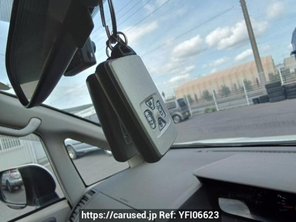 Used 2009 AT toyota noah ZRR70G Image[42]