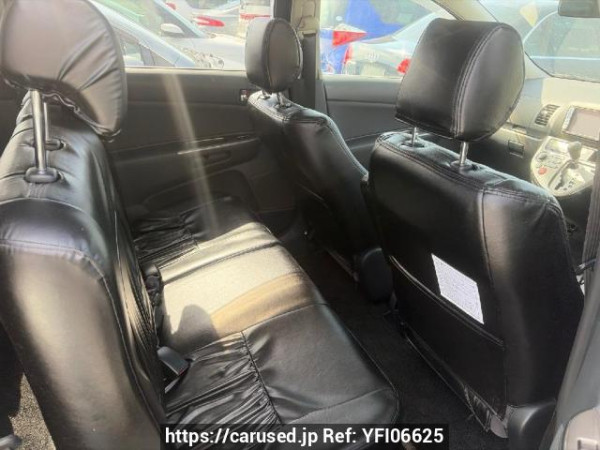 Used 2005 AT toyota wish ZNE10G Image[10]