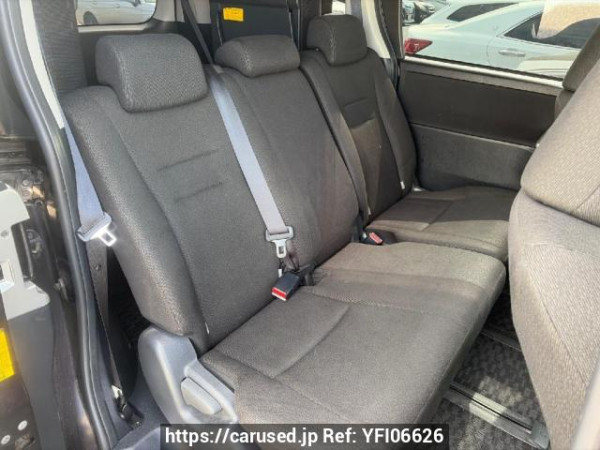 Used 2013 AT toyota noah ZRR70G Image[9]