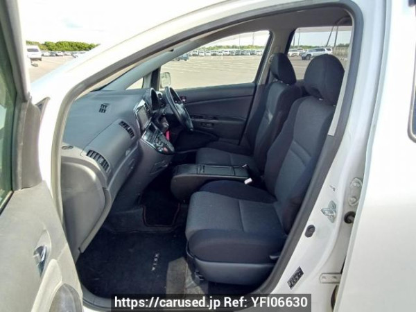 Used 2004 AT toyota wish ZNE14G Image[13]