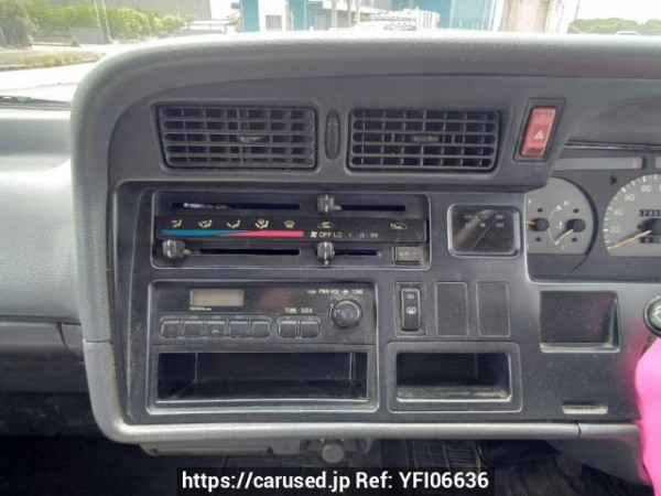 Used 1999 MT toyota hiace-van RZH112V Image[22]