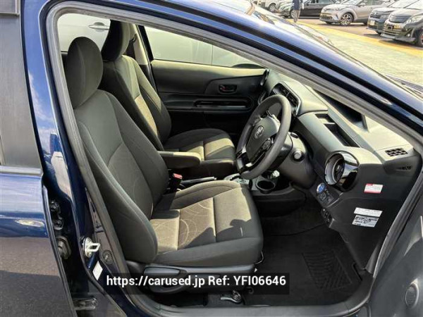 Used 2019 CVT toyota aqua NHP10 Image[18]