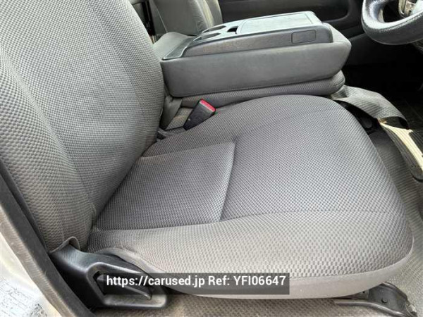 Used 2011 AT toyota hiace-van KDH201 Image[21]